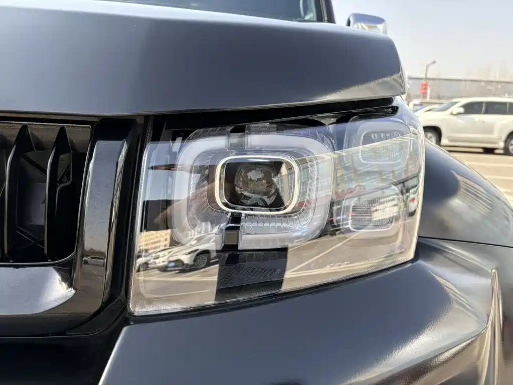 BAIC BJ40 2023 2.0D AT