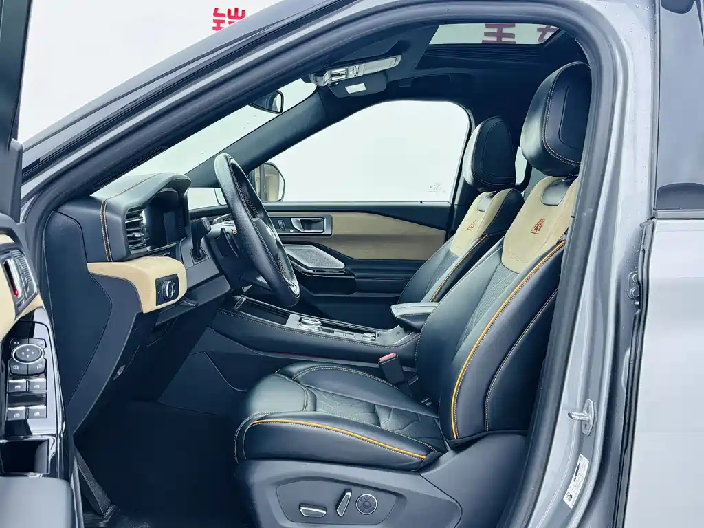 Ford Explorer — миниатюра 8
