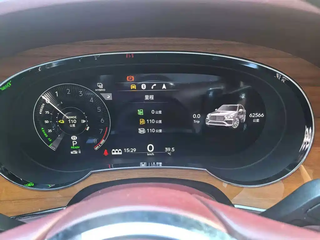 Bentley Bentayga PHEV — миниатюра 7