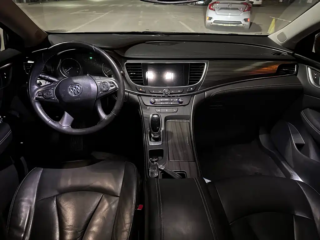 Buick LaCrosse 2019 28T Luxury