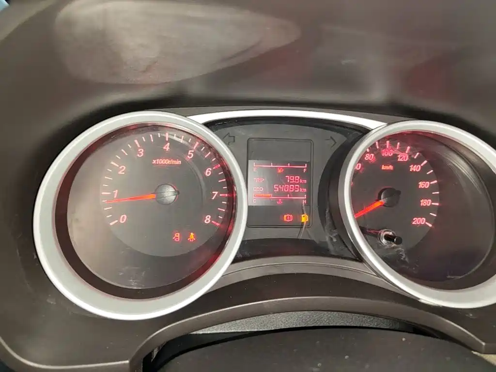 Wuling Hongguang — миниатюра 12