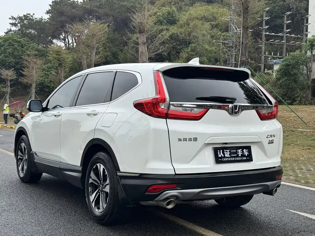 HONDA CR V