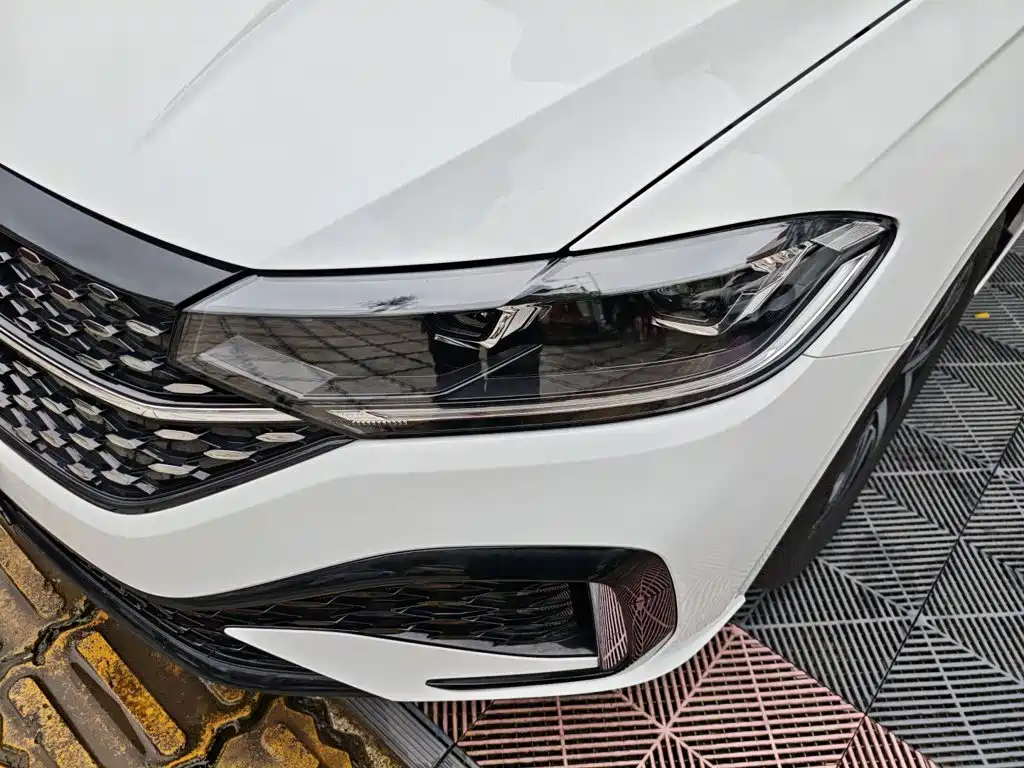 Volkswagen Lavida — миниатюра 24