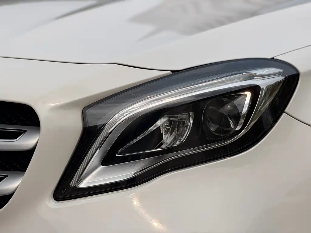 Mercedes-Benz GLA 2019 GLA 200