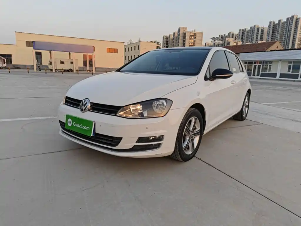 Volkswagen Golf — миниатюра 2