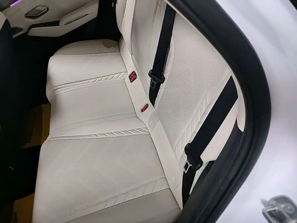 BYD Qin L — миниатюра 22