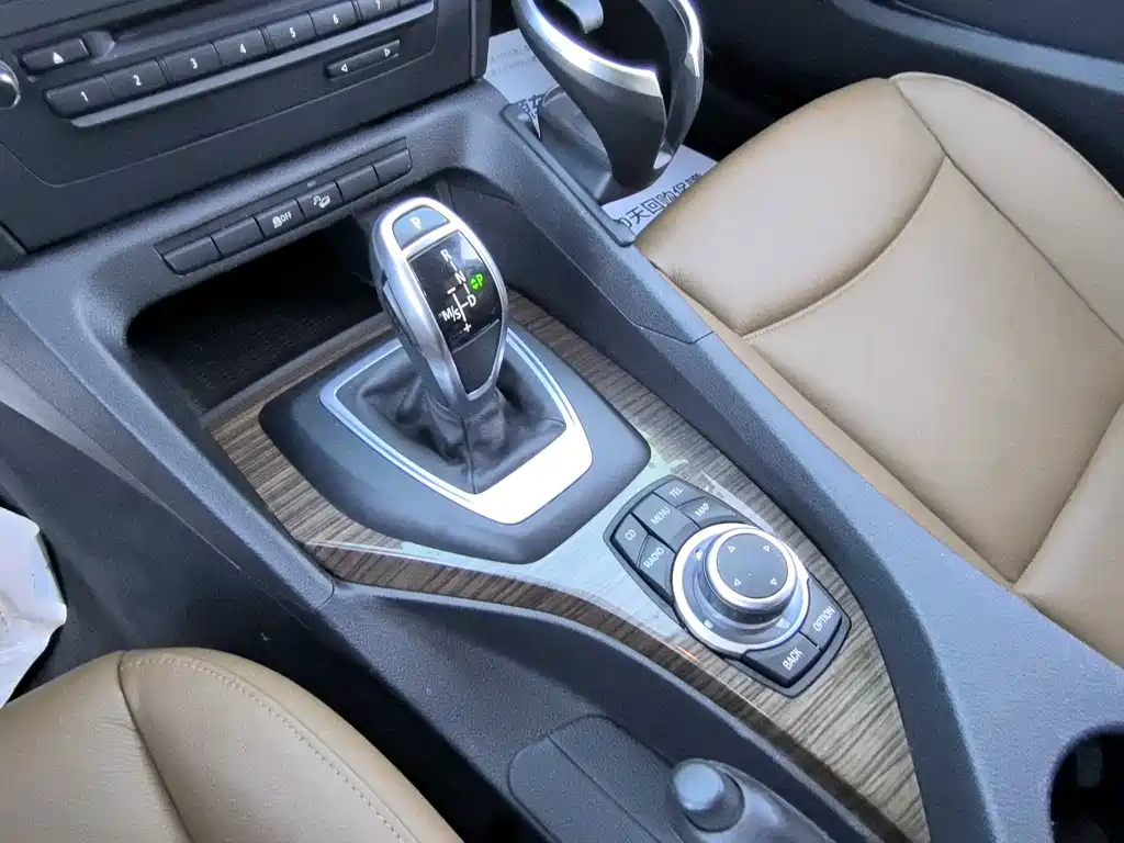 BMW X1 — миниатюра 15