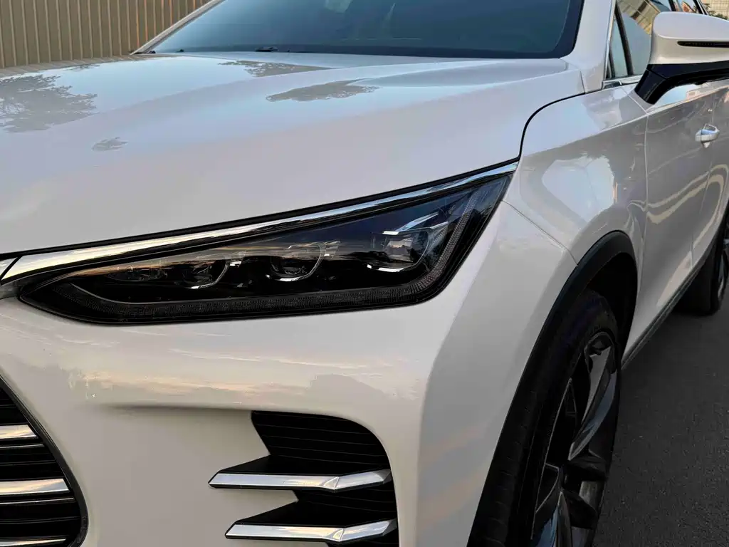 BYD Tang New Energy — миниатюра 5