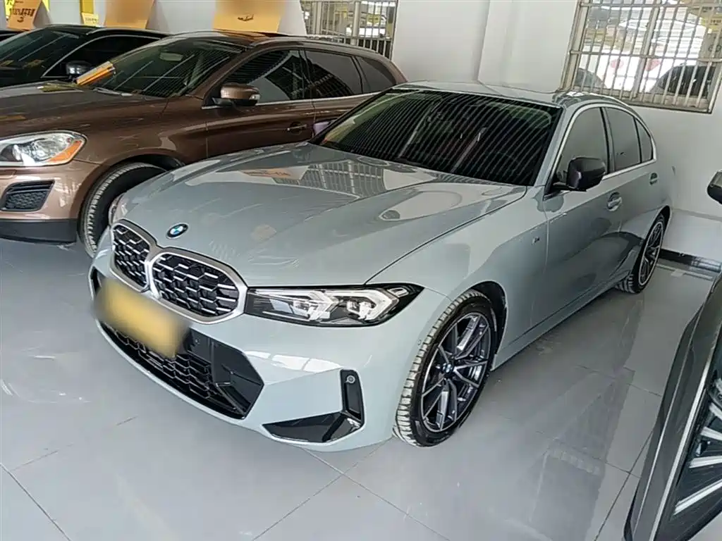 BMW 3 Series 2025