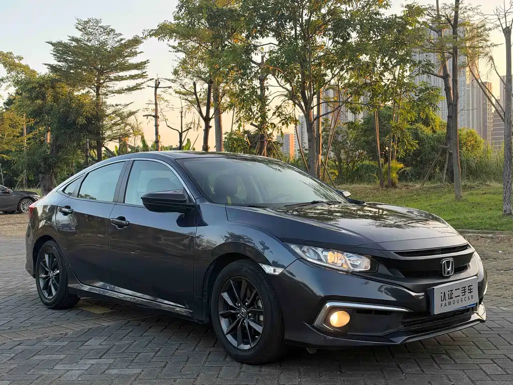 Honda Civic — миниатюра 3