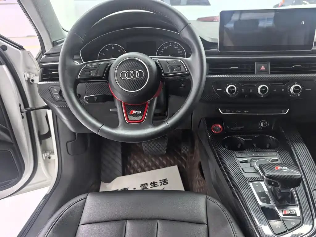 AUDI A4L