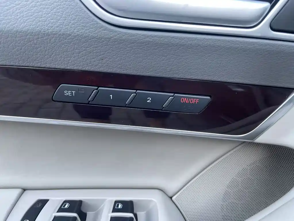 Audi A6L — миниатюра 22