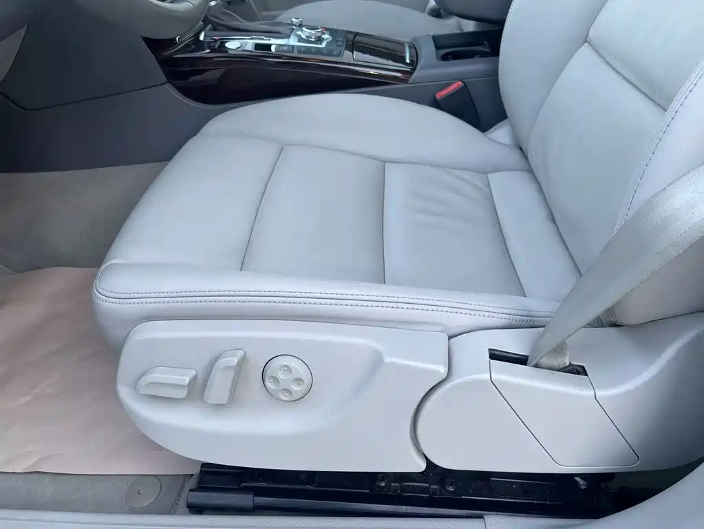 Audi A6L — миниатюра 25