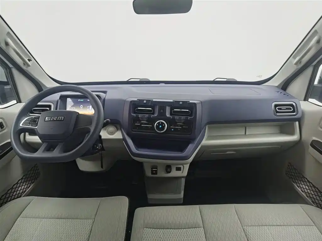 SRM XINYUAN XINYUAN E3