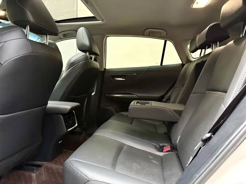 Toyota Venza — миниатюра 3
