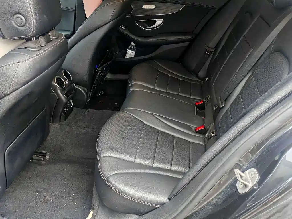 Mercedes-Benz C-Class — миниатюра 5
