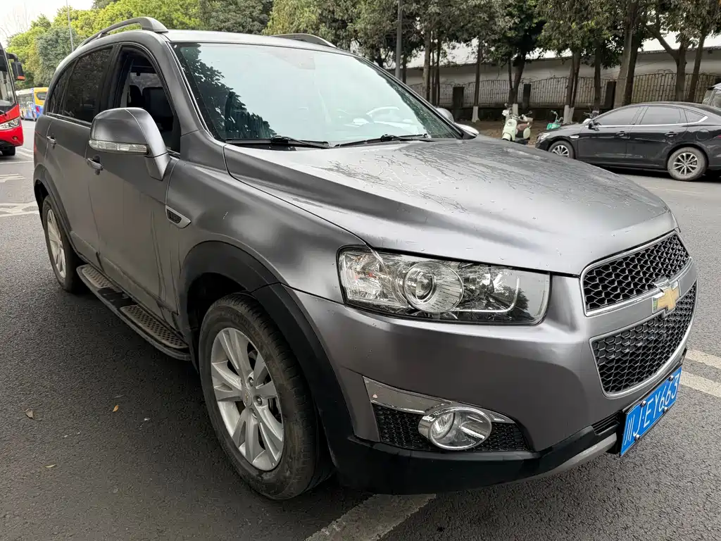 Chevrolet Captiva 2014 2.4L Flagship 7 мест