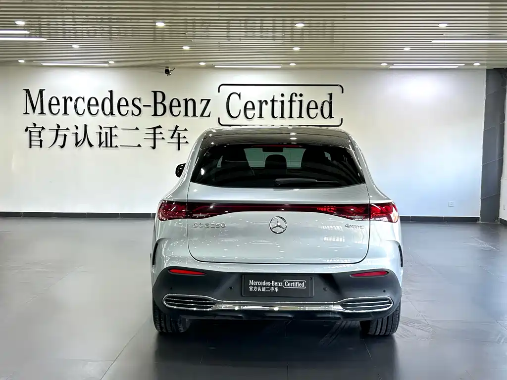 MERCEDES-BENZ EQE SUV