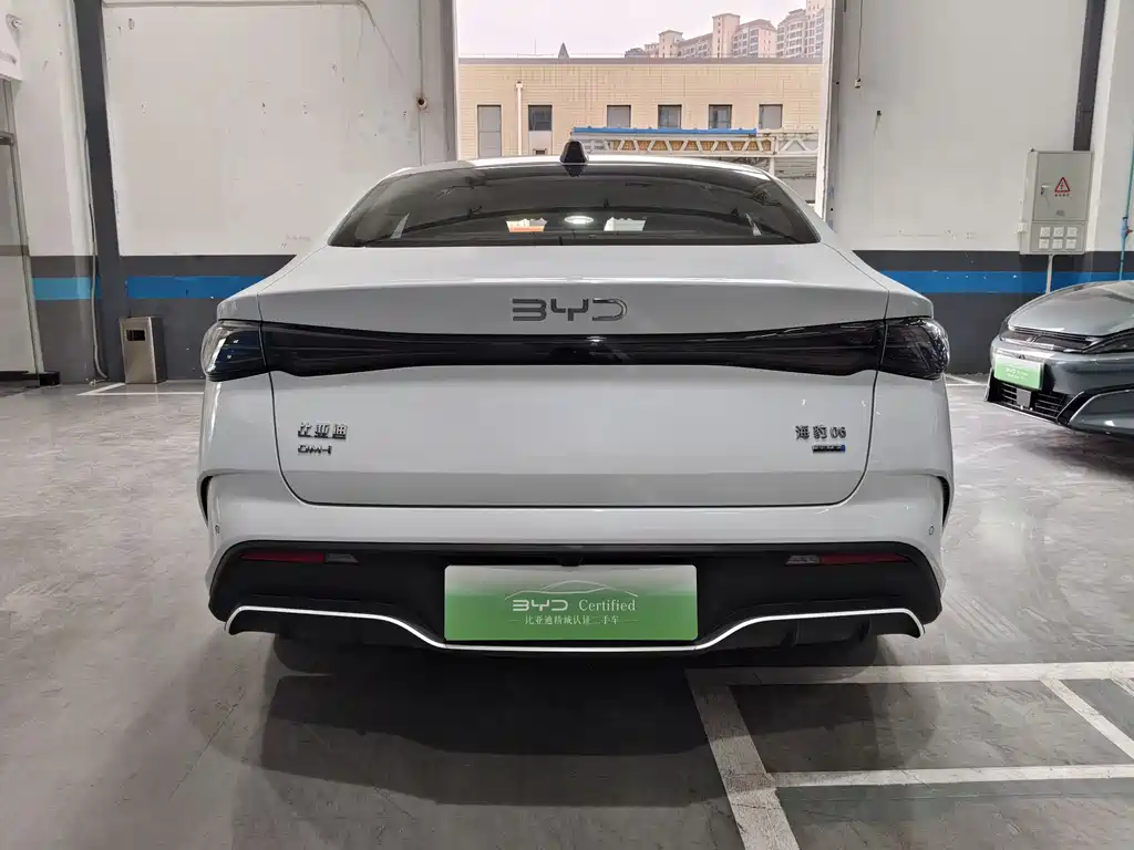 BYD SEAL 06 NEW ENERGY