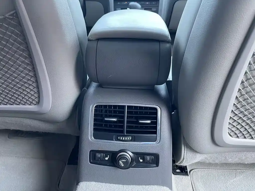 Audi A6L — миниатюра 15