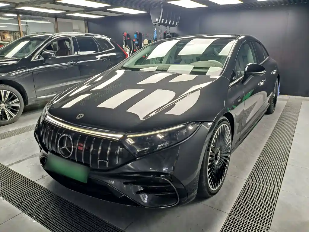Mercedes-Benz EQS AMG