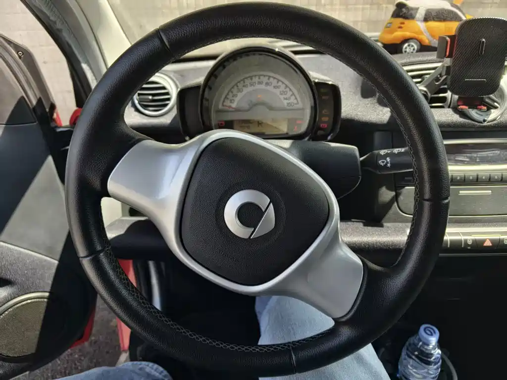 smart Smart Fortwo — миниатюра 4
