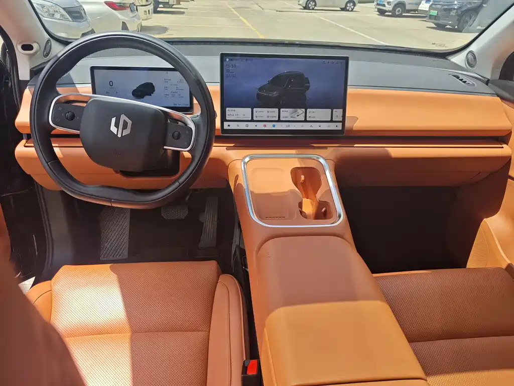 Leapmotor C16 2026 280 6 мест