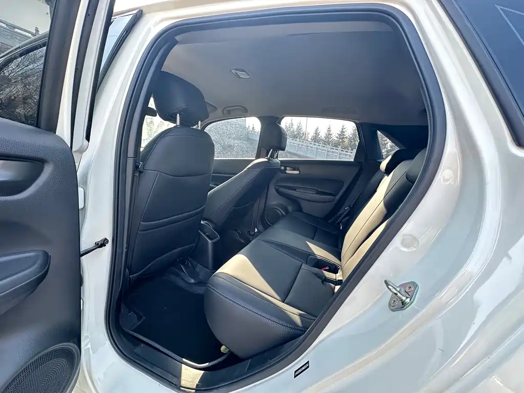 Honda Fit — миниатюра 14