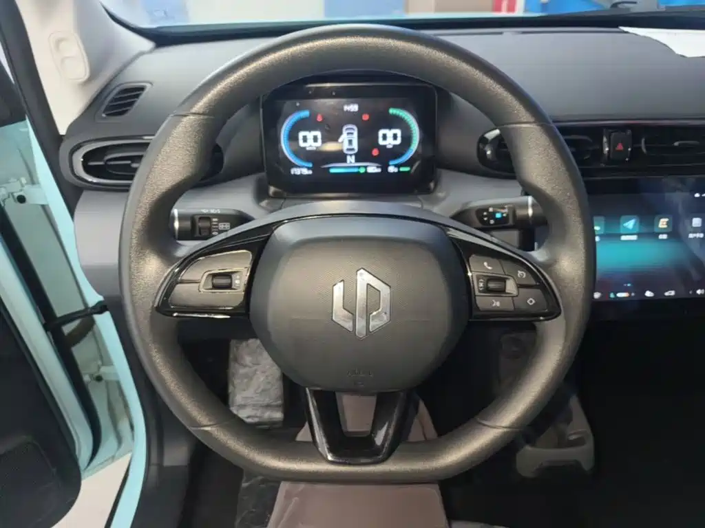 Leapmotor Leapmotor T03 — миниатюра 11