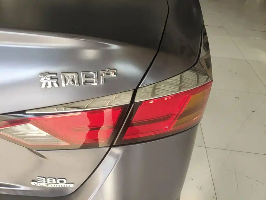 Nissan Teana — миниатюра 8