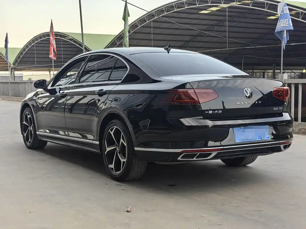 Volkswagen Magotan — миниатюра 4