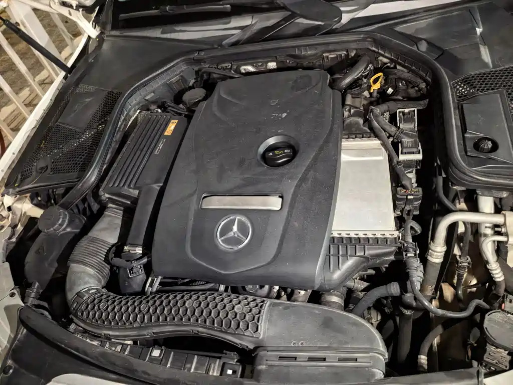 Mercedes-Benz C-Class — миниатюра 8