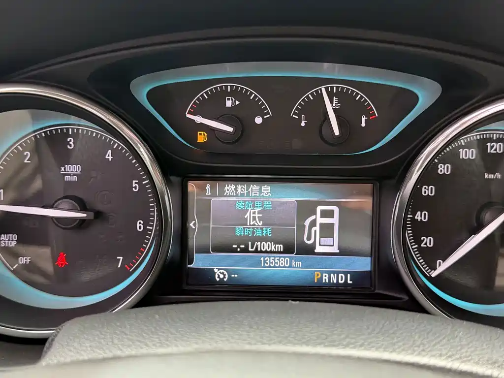 Buick Envision Plus — миниатюра 3