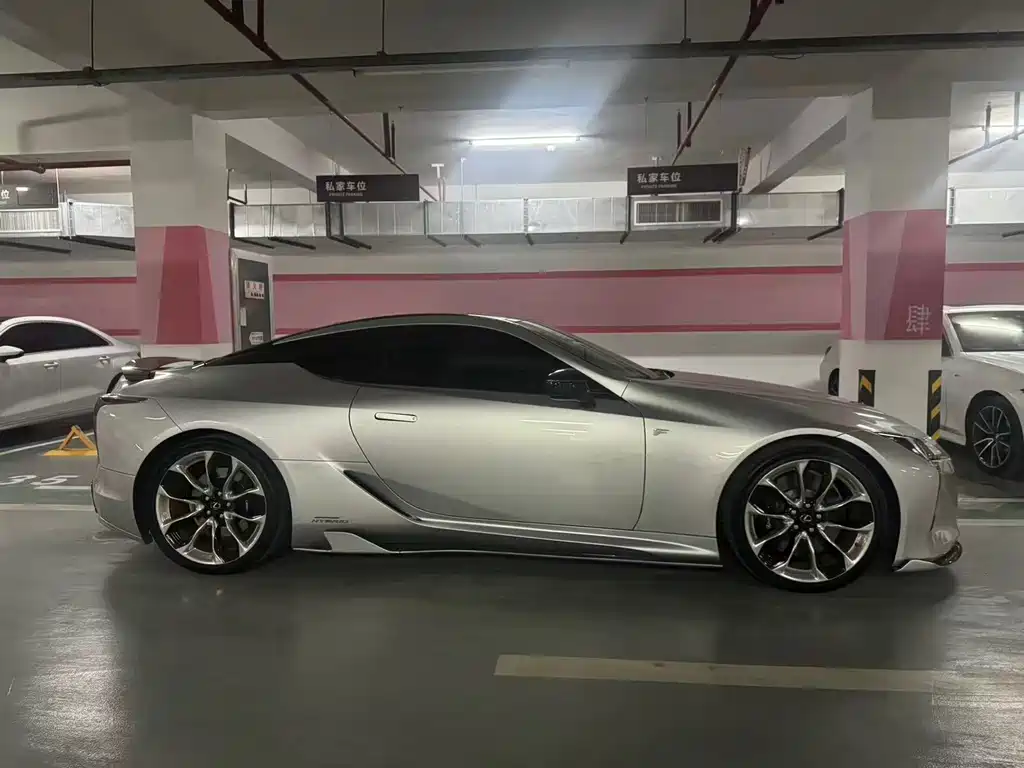Lexus LC — миниатюра 2