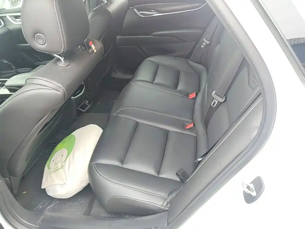Cadillac XTS — миниатюра 17