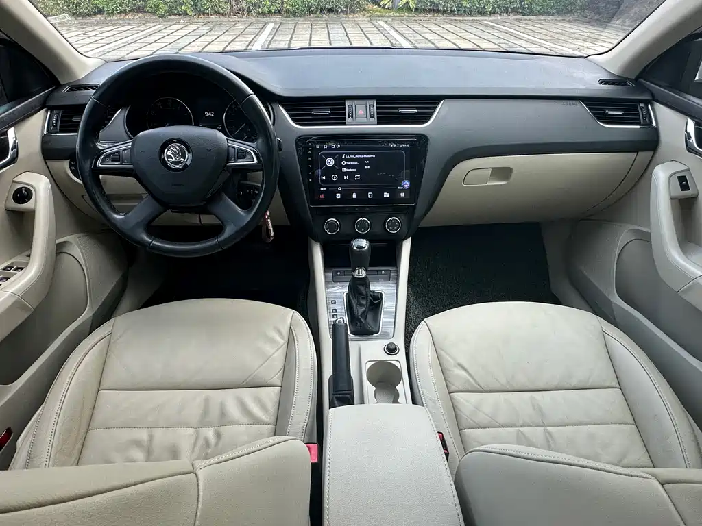 Skoda Octavia — миниатюра 8
