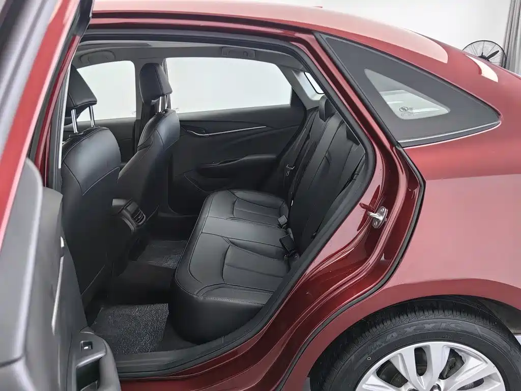 Buick Excelle — миниатюра 15