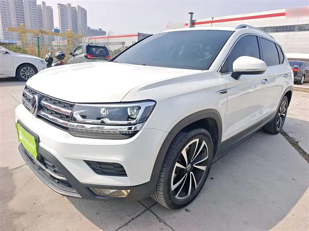 Volkswagen Tharu 2021