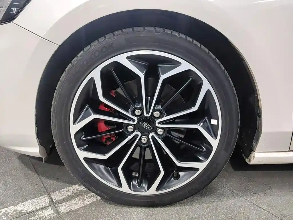 Ford Focus — миниатюра 15