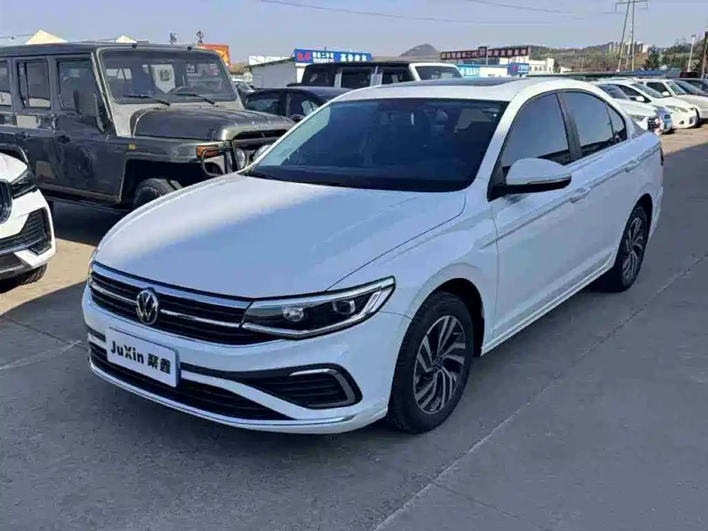 Volkswagen Bora 2025