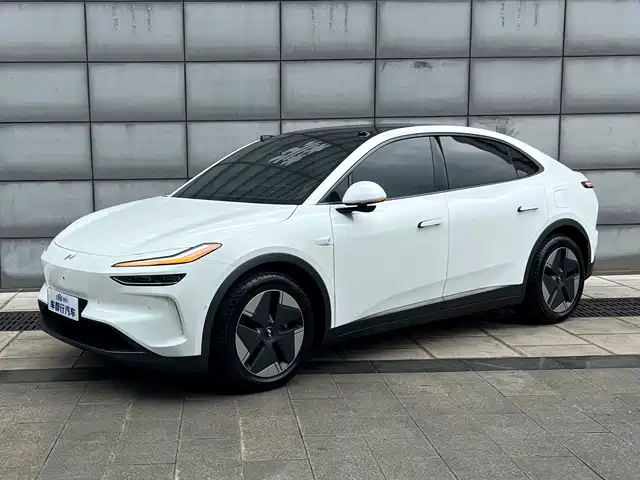 2025 Nio L60