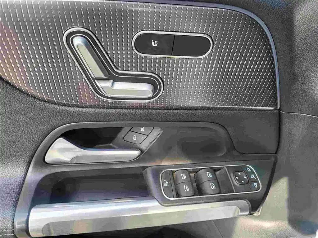 Mercedes-Benz GLB 2020 GLB 200 Fashion