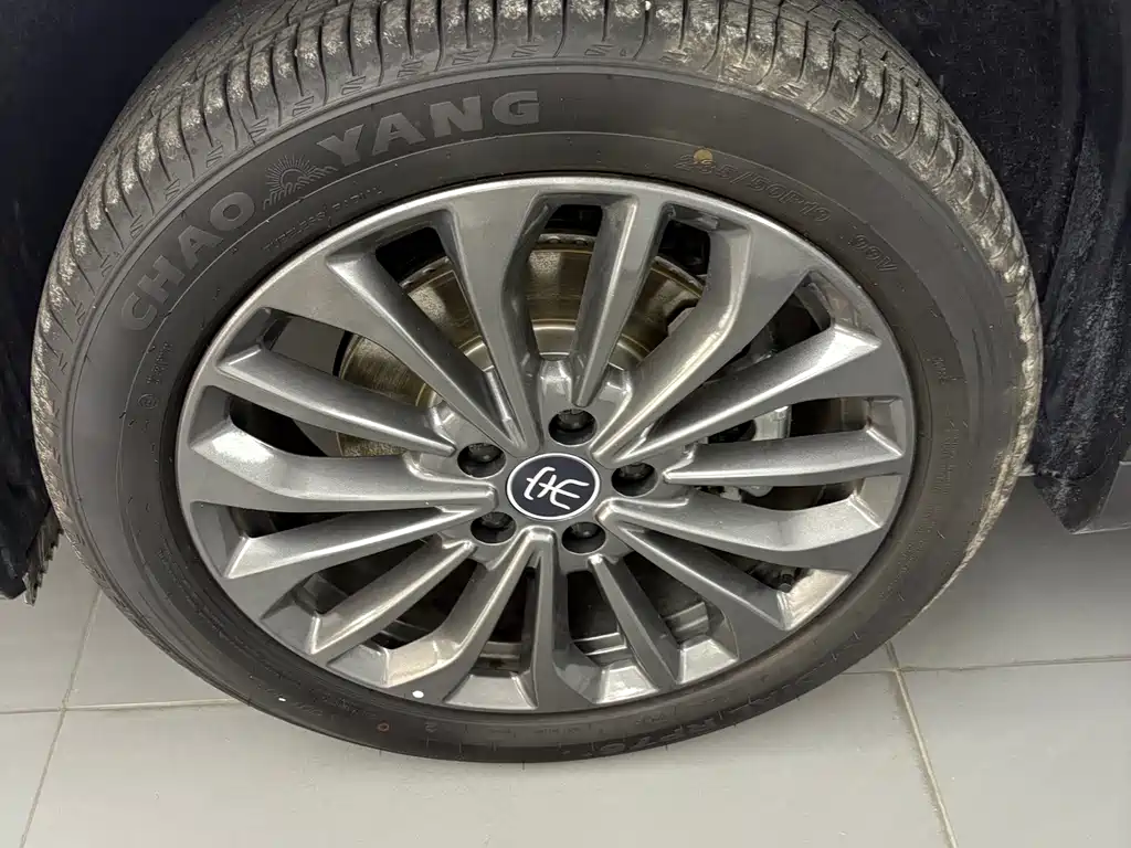 BYD Song Ultra — миниатюра 5