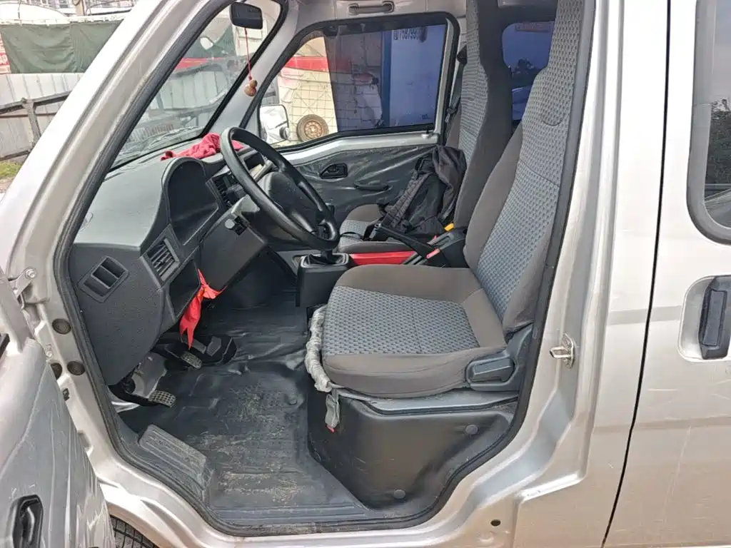 Wuling Zhiguang — миниатюра 15