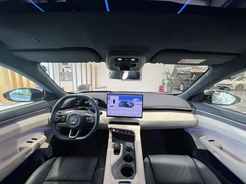 ZEEKR EXTREME KRYPTON 001