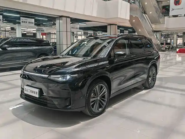 2025 Leapmotor C16