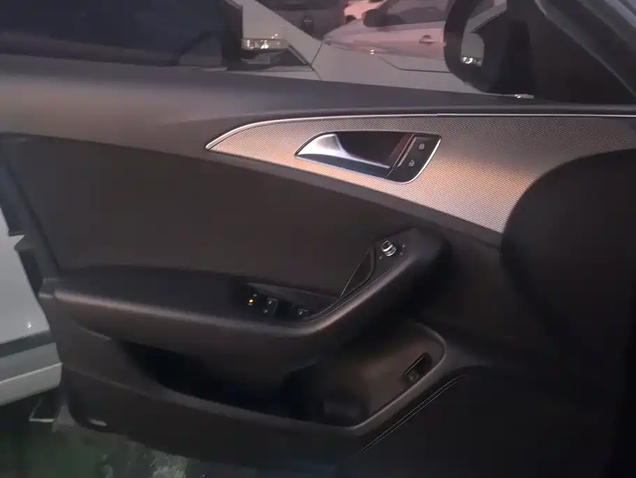 Audi A6L — миниатюра 7