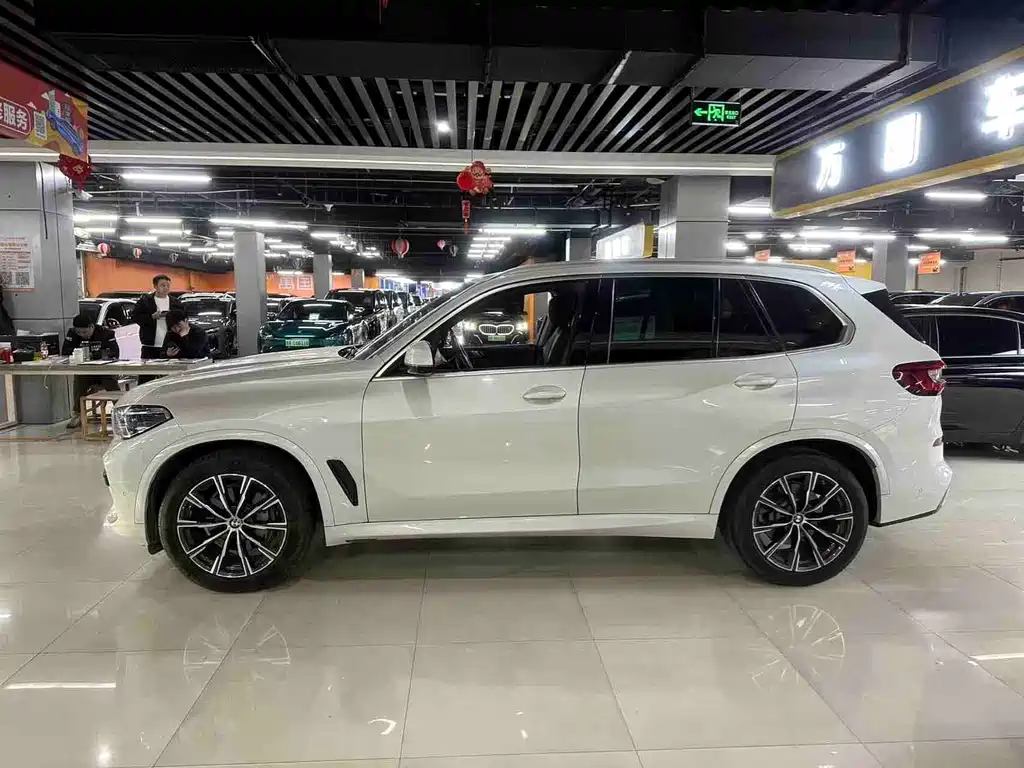 BMW X5 2019 xDrive40i M Sport