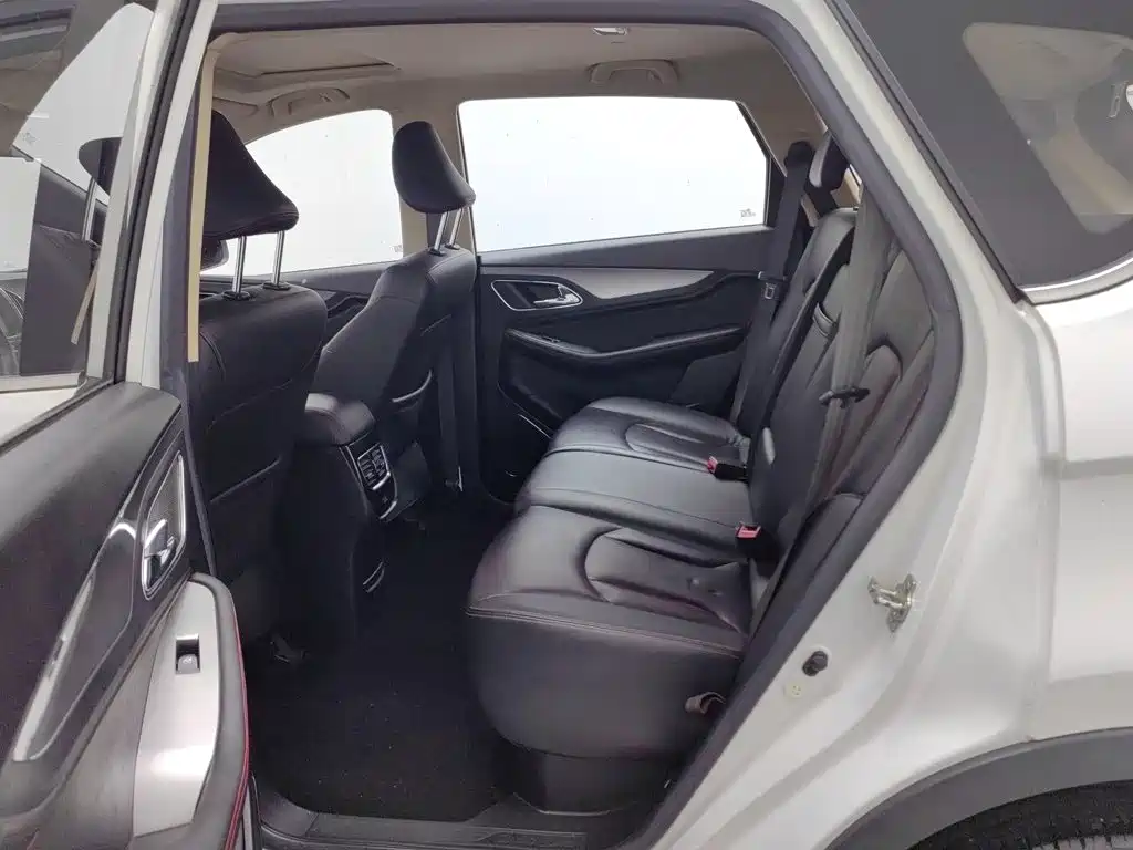 Baojun 560 — миниатюра 15