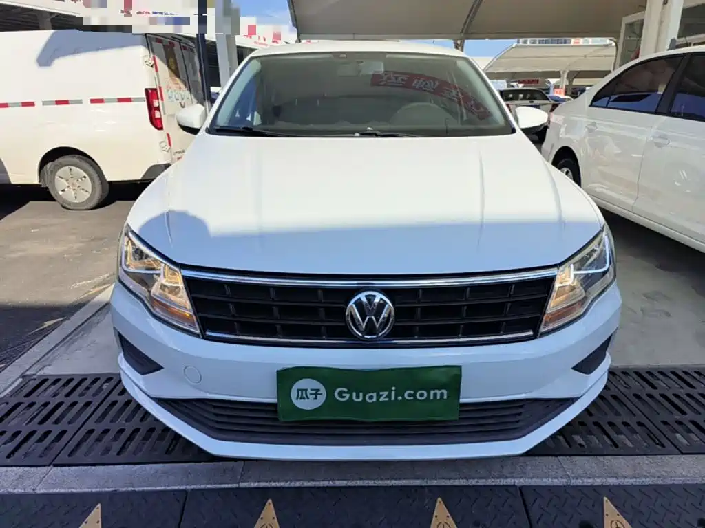 Volkswagen Jetta — миниатюра 3